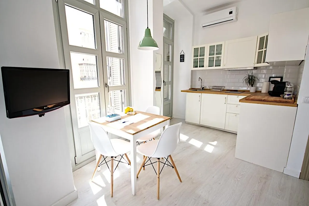 Apartment Malagaurbanrooms - Scenic Flats